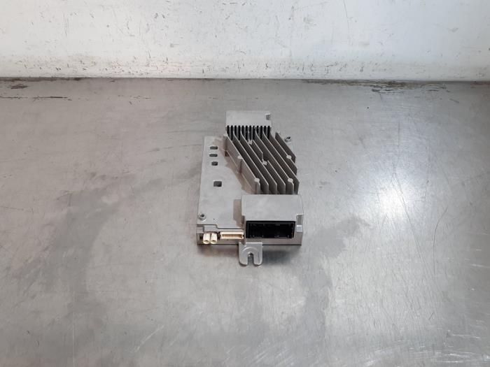 Amplificateur radio BMW 2-Série