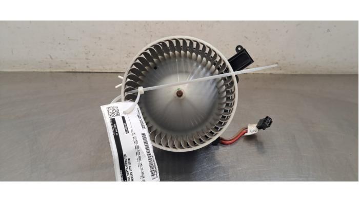 Moteur de ventilation chauffage Mercedes Vito