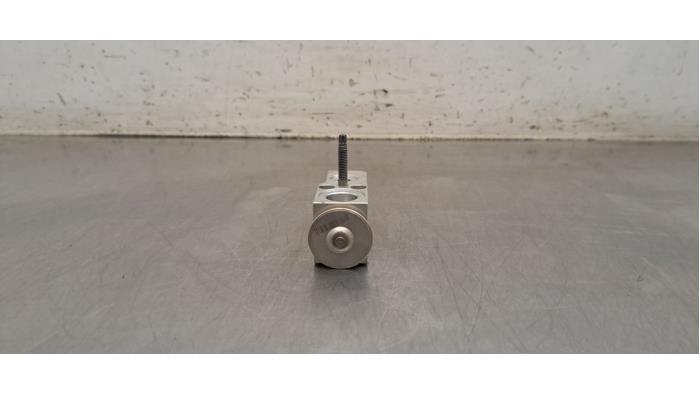 Valve d'expansion clim Mercedes Vito