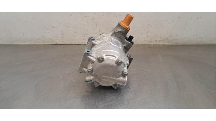 Pompe clim Opel Astra
