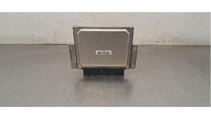 Ordinateur gestion moteur Peugeot Expert