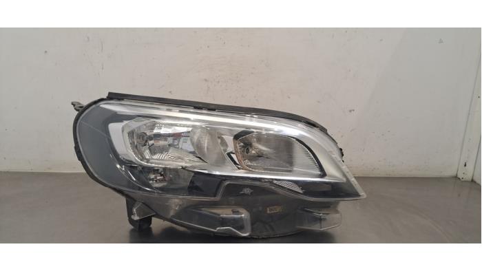 Phare droit Peugeot Expert
