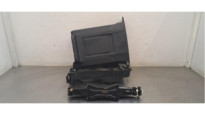 Ensemble cric Peugeot Expert