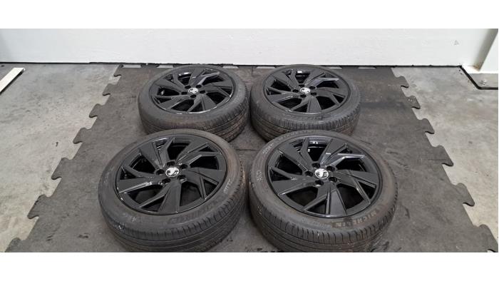 Kit jantes + pneumatiques Opel Astra
