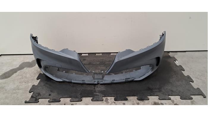 Pare-chocs avant Alfa Romeo Tonale