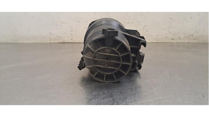 Filtre carburant Peugeot Traveller