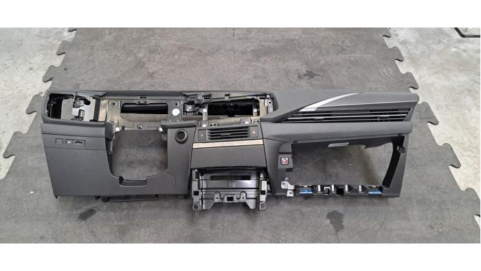 Tableau de bord Opel Astra