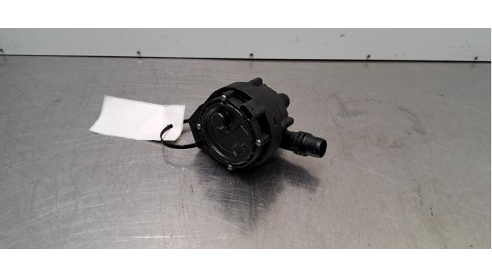 Pompe à eau supplémentaire Opel Astra