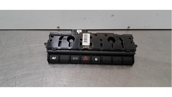 Commutateur éclairage d'urgence Renault Master