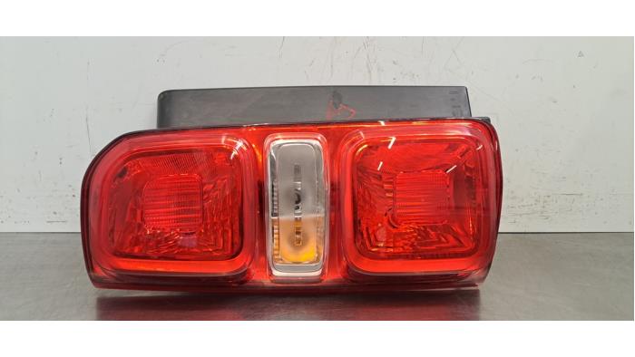Achterlicht links Citroen Jumpy