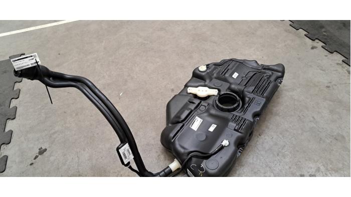 Réservoir de carburant DS Automobiles DS7 Crossback