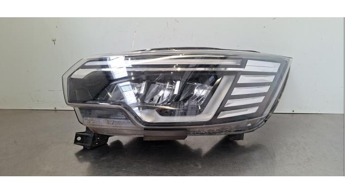 Phare gauche Renault Trafic