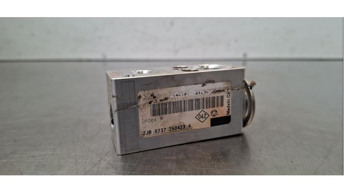 Valve d'expansion clim Renault Trafic