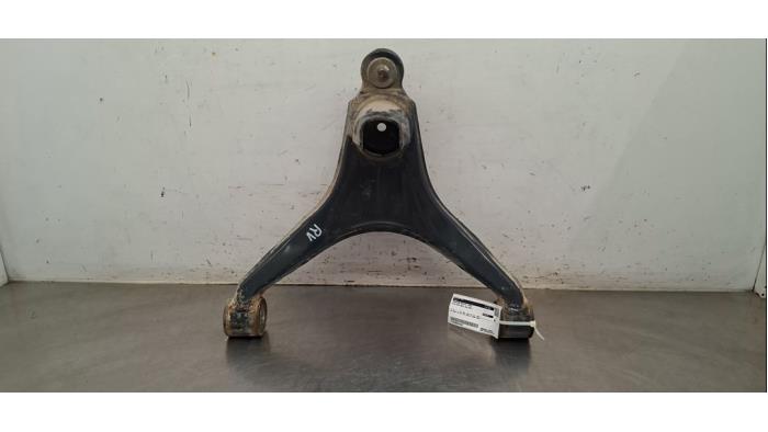 Bras de suspension avant droit Iveco New Daily
