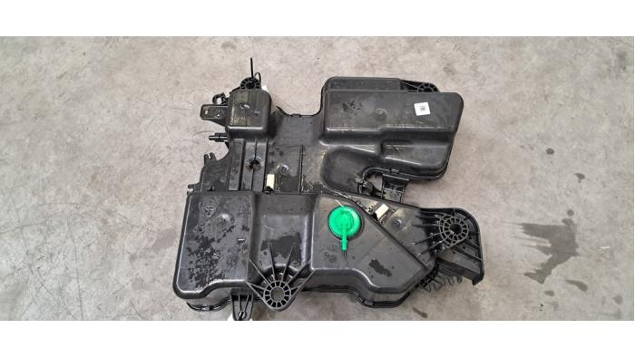 Réservoir Adblue Peugeot Expert