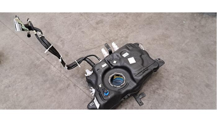 Réservoir de carburant Opel Astra
