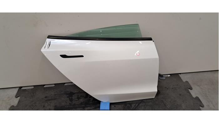 Portière 4portes arrière droite Tesla Model 3
