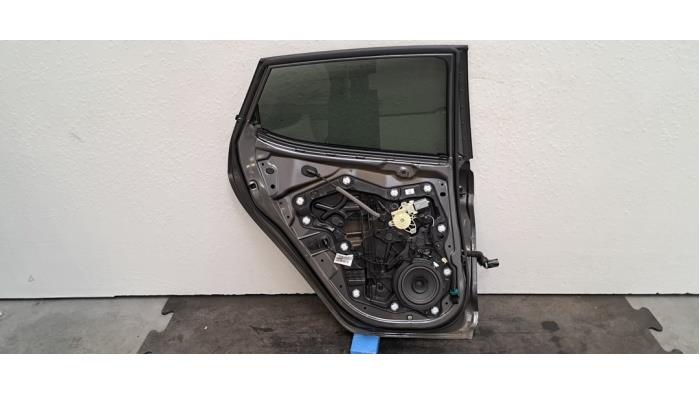 Portière 4portes arrière gauche Ford Fiesta