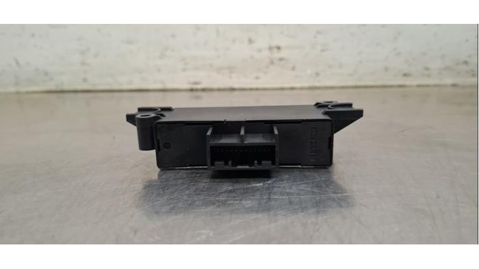 Module PDC Renault Trafic