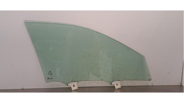 Vitre triangulaire avant gauche Lancia Y(Psilon)
