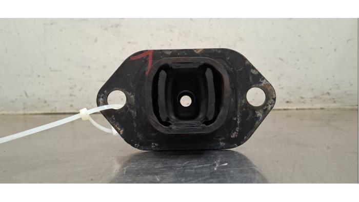 Support moteur Renault Trafic