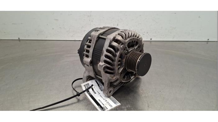 Dynamo Renault Trafic