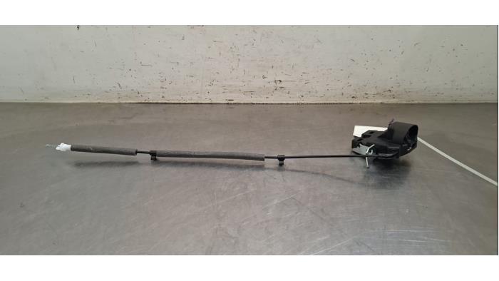 Serrure banquette arrière Mercedes CLA