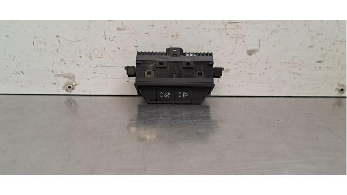 Correcteur hauteur Renault Trafic