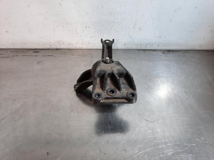 Support moteur Kia Stonic