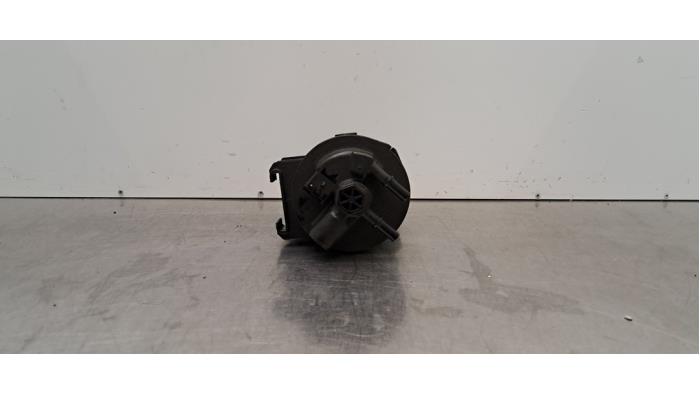 Filtre carburant Opel Vivaro