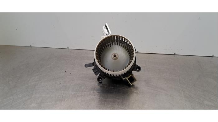 Moteur de ventilation chauffage Opel Vivaro