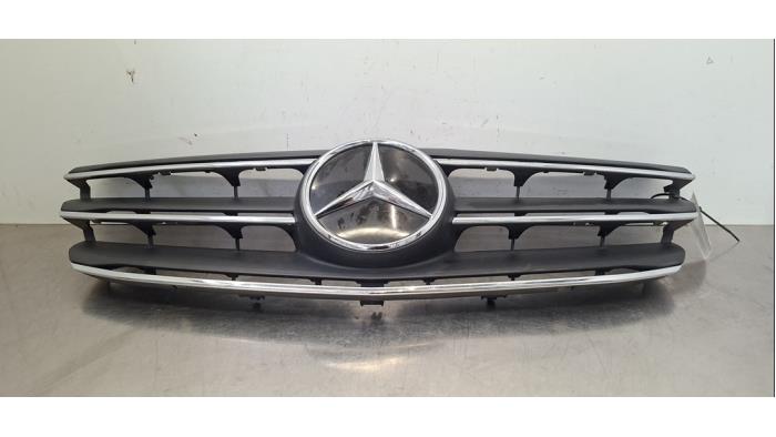 Calandre Mercedes Vito
