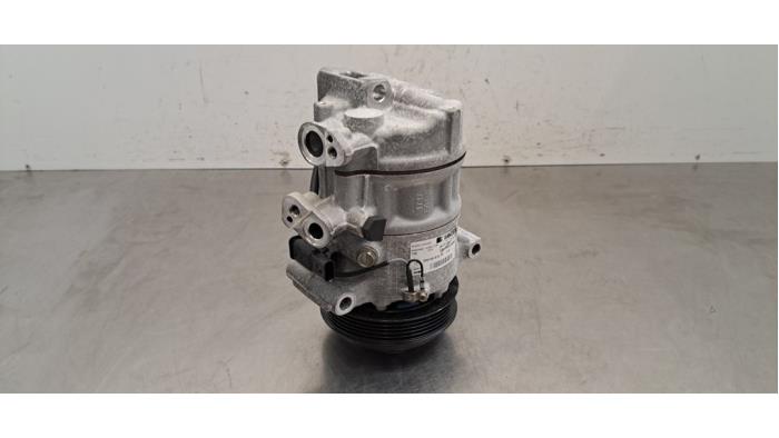 Pompe clim Mercedes Sprinter