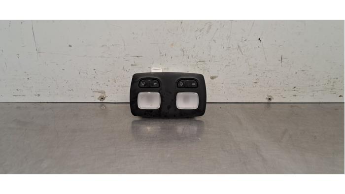 Eclairage intérieur avant Renault Trafic