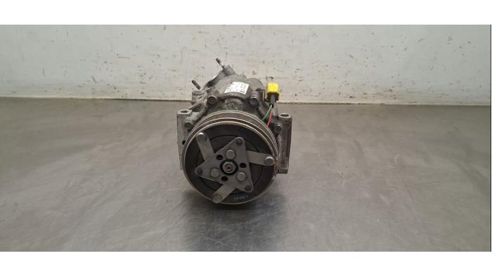 Pompe clim Peugeot Boxer