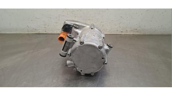 Pompe clim Peugeot 5008
