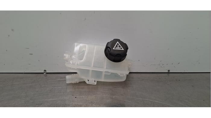 Réservoir d'expansion Peugeot 5008