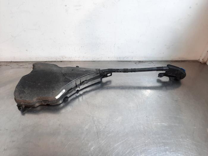 Réservoir lave-glace avant BMW 3-Série