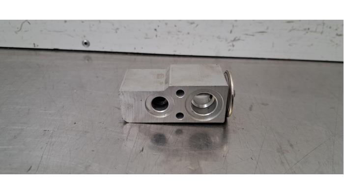 Valve d'expansion clim Mercedes Vito