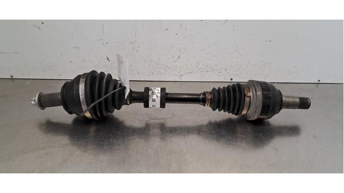 Arbre de transmission avant gauche Mercedes CLA