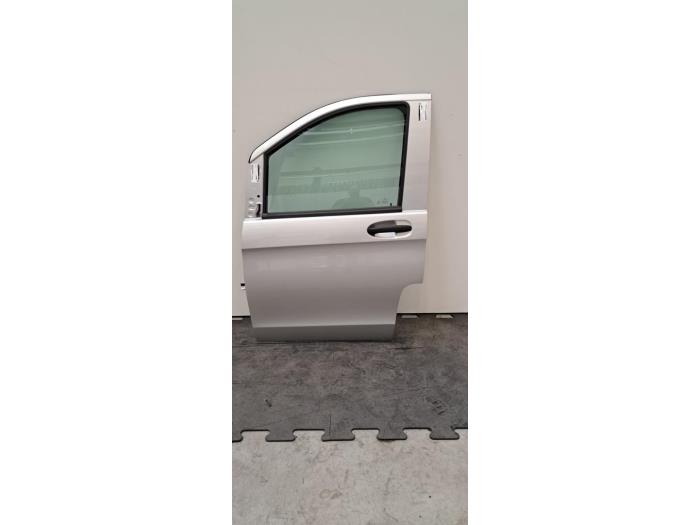Portière 4portes avant gauche Mercedes Vito