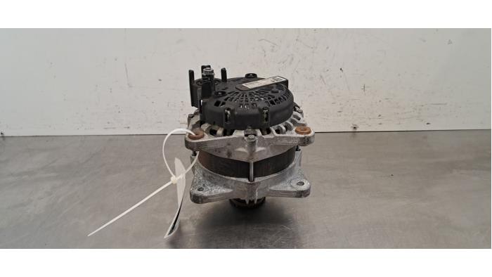 Dynamo Renault Trafic