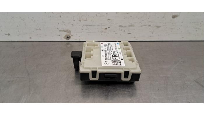 Module verrouillage central des portes Mercedes CLA