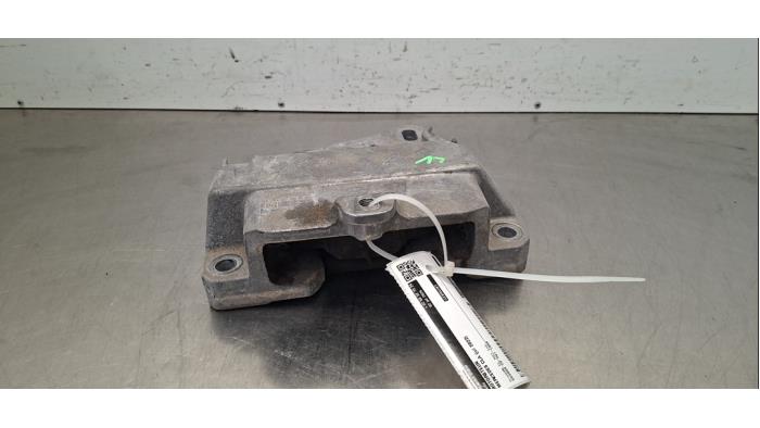 Support moteur Mercedes CLA
