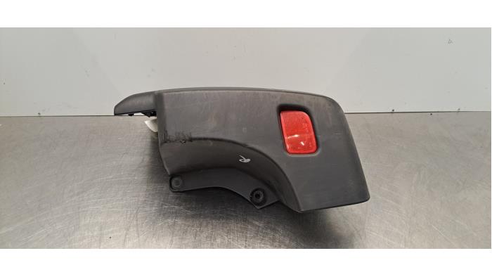 Coin pare-chocs arrière droit Renault Master