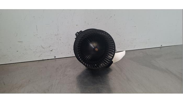 Moteur de ventilation chauffage Audi A4