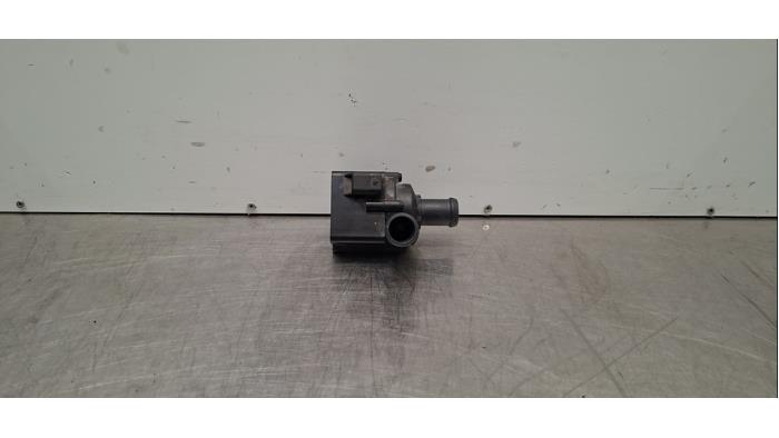 Pompe à eau supplémentaire Audi A4