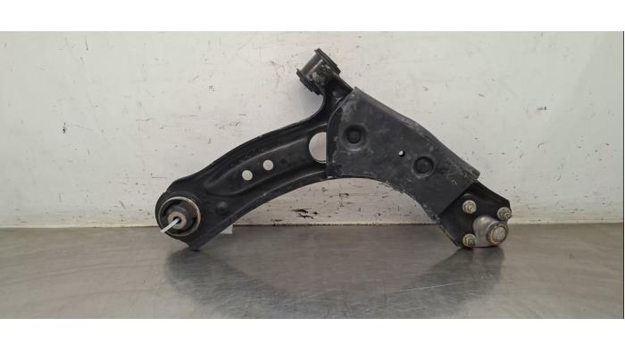 Bras de suspension avant gauche Skoda Octavia