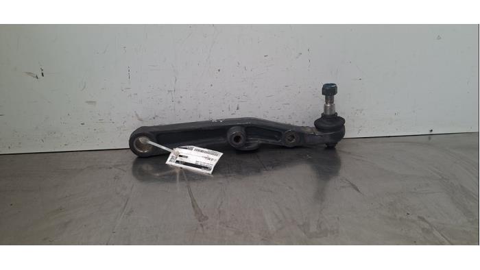 Bras de suspension avant droit Iveco New Daily