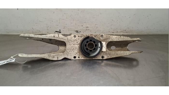 Bras de suspension arrière gauche Mercedes CLA